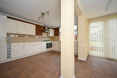 21 Arnhem Road, Willenhall, WV13 3TX
