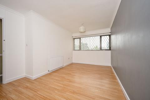 21 Arnhem Road, Willenhall, WV13 3TX