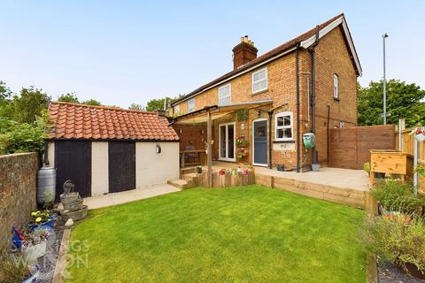 3 bedroom semi-detached house for sale, Station Road, Wymondham