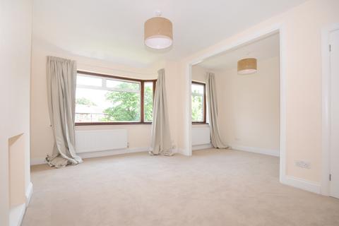 2 bedroom maisonette to rent, Cavendish Avenue, W13