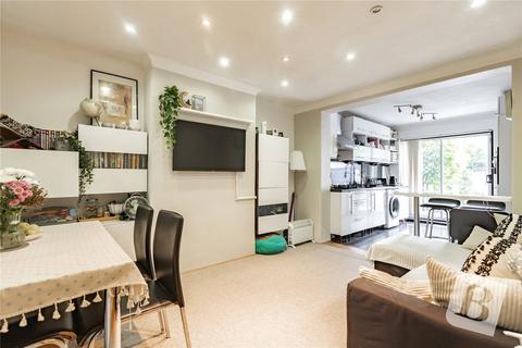 2 bedroom maisonette for sale, Ballards Road, Dagenham, RM10