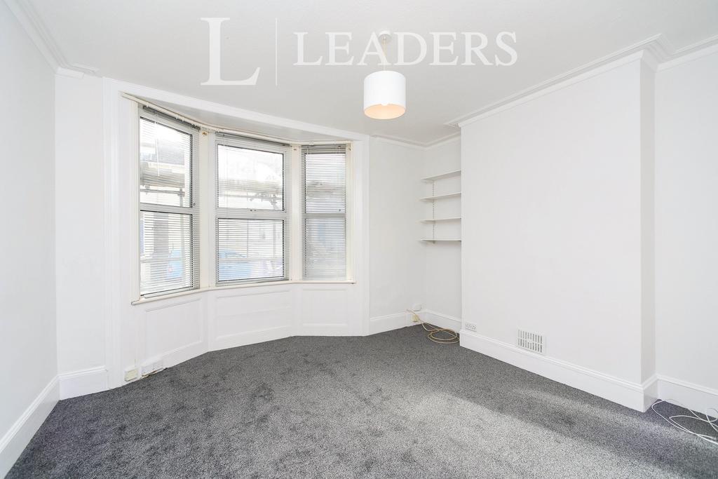 Goldstone Road, Hove 1 bed flat to rent £1,150 pcm (£265 pw)