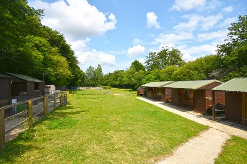 Equestrian property for sale, Rural Peasmarsh, east sussex TN31