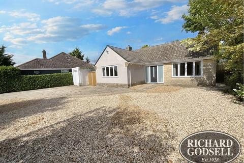 3 bedroom detached bungalow for sale, CHRISTCHURCH