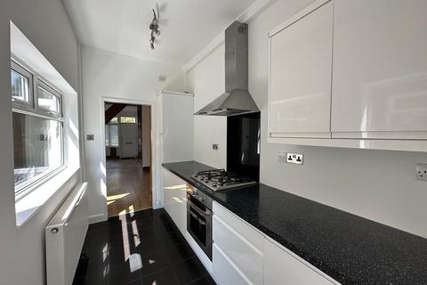 46 Lower Queen Street, Sutton Coldfield, B72 1RT