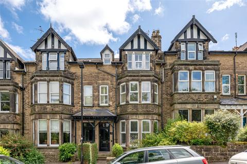 6 bedroom terraced house for sale, Harlow Moor Drive, Harrogate, HG2