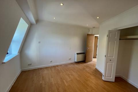 2 bedroom apartment to rent, York Mews, London NW5