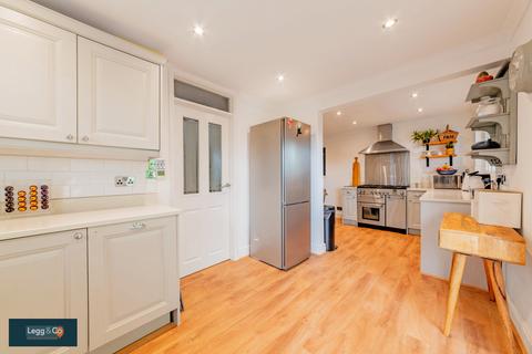 6 Chiltern Walk, Tunbridge Wells, TN2 3NJ