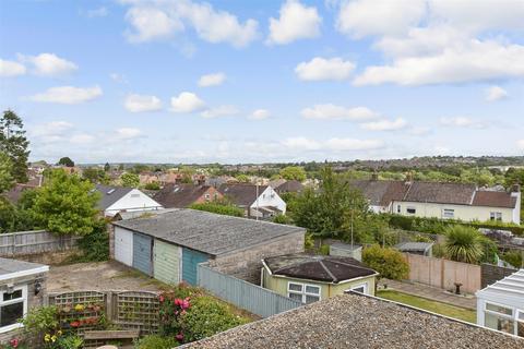 3 bedroom semi-detached house for sale, Sydney Close, Newport, Isle of Wight