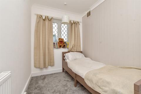 8 Lavington Road, Croydon, CR0 4PP