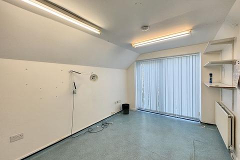 11 Crichton Road, Carshalton, SM5 3LS