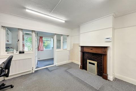 11 Crichton Road, Carshalton, SM5 3LS