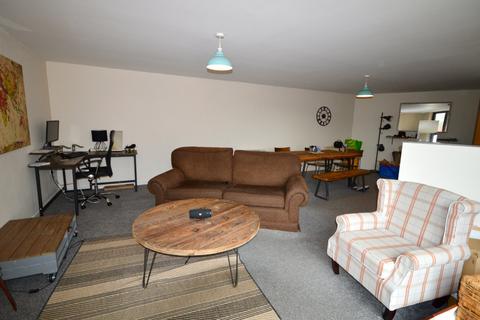 2 bedroom flat to rent, Dun Street, Sheffield, South Yorkshire, UK, S3