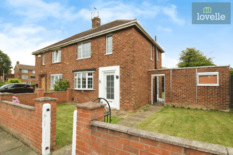 30 Cartledge Avenue, Grimsby, DN32 8ES