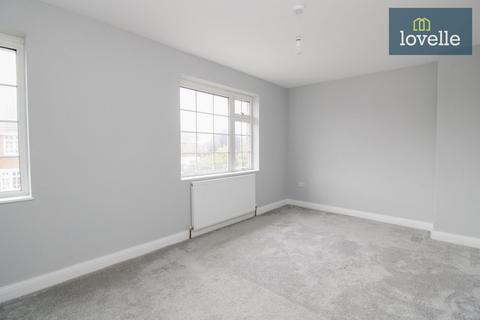 30 Cartledge Avenue, Grimsby, DN32 8ES