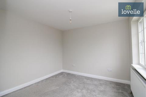 30 Cartledge Avenue, Grimsby, DN32 8ES