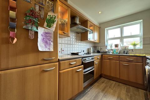 2 bedroom apartment for sale, Ogden Park, Bracknell, Berkshire, RG12