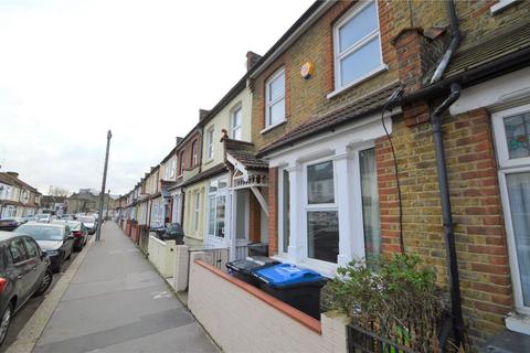 3 bedroom terraced house to rent, Cecil Road, Croydon, CR0