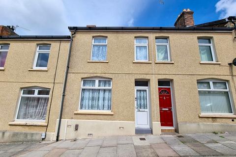 2 bedroom terraced house for sale, Fryatt Street, Barry, The Vale Of Glamorgan. CF63 4JU