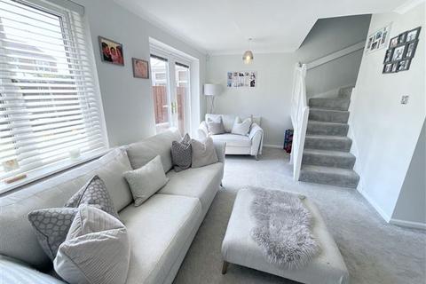 3 bedroom semi-detached house for sale, Ringwood Grove, Sothall, Sheffield, SHEFFIELD, S20 2DU