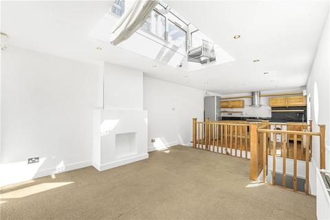 2 bedroom end of terrace house for sale, Rowe Lane, London, E9