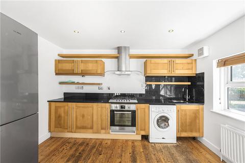 2 bedroom end of terrace house for sale, Rowe Lane, London, E9