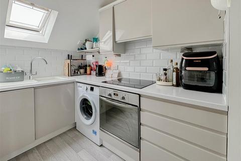 70 Cherry Orchard, Southminster, CM0 7HE