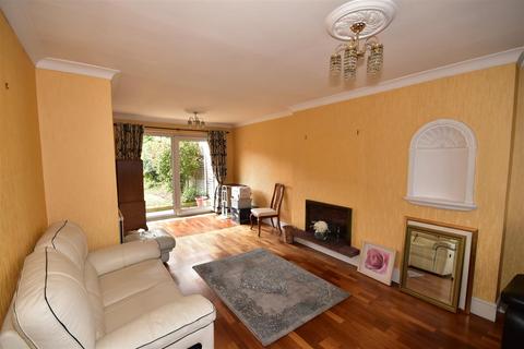 3 bedroom semi-detached house for sale, Westbury Lane, Buckhurst Hill IG9