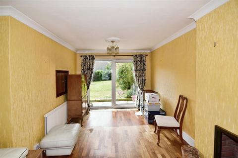 62 Westbury Lane, Buckhurst Hill, IG9 5PW