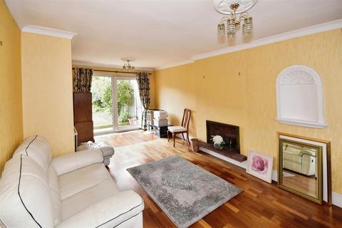 62 Westbury Lane, Buckhurst Hill, IG9 5PW