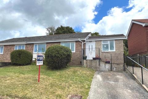 3 bedroom semi-detached bungalow for sale, Hendy Road, East Cowes