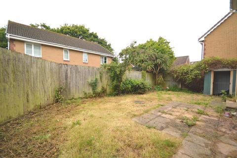 3 bedroom detached house for sale, Glamis Gardens, East Cowes