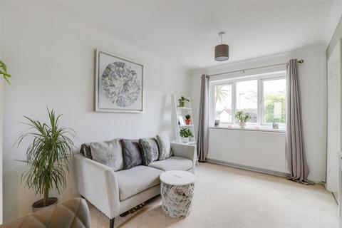 18 Llys Dewi, Creigiau, Cardiff, CF15 9JY