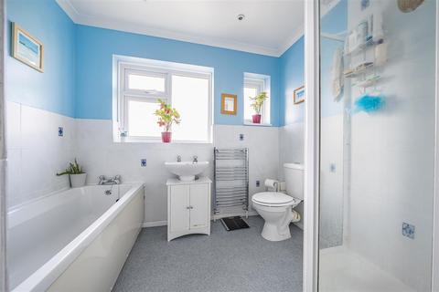 3 bedroom terraced house for sale, St. Benets Road, Westgate-On-Sea