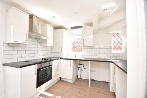 3 bedroom semi-detached house for sale, Selby Road, Leeds, West Yorkshire