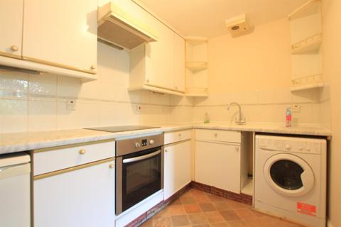 1 bedroom apartment for sale, The Beeches, Hounslow TW3