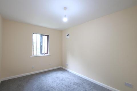 1 bedroom apartment for sale, The Beeches, Hounslow TW3