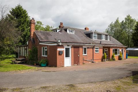 5 bedroom property with land for sale, Willowbrook Farm, Burton Road, Alrewas, Burton-On-Trent