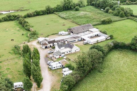 5 bedroom farm house for sale, Brick Kiln Farm, Hood Lane, Armitage