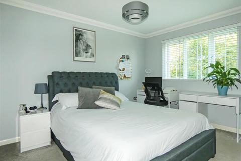 3 bedroom apartment for sale, Darlington Walk, Rustington BN16