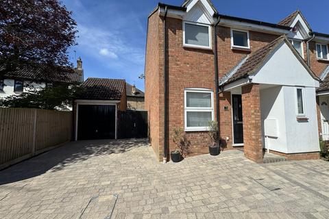 25 The Pastures, Stevenage, SG2 7DF