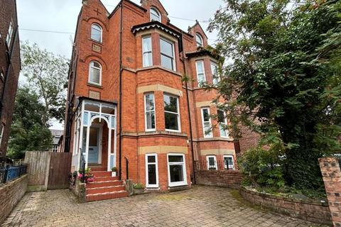 4 bedroom semi-detached house for sale, Northen Grove, Didsbury