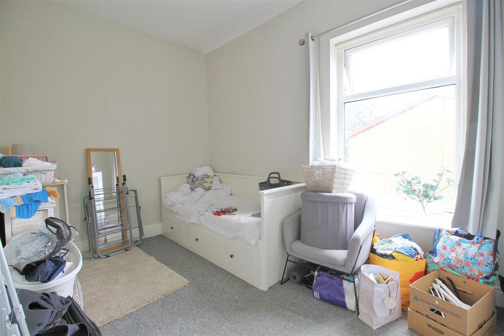 Bedroom 2.jpg