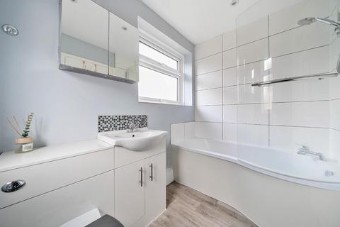 37 Cottenham Close, East Malling, West Malling, ME19 6BY
