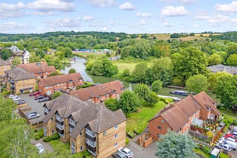2 bedroom apartment for sale, River Meads, Stanstead Abbotts