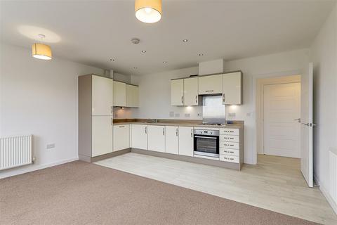 2 bedroom flat for sale, 33 Cambrian Way, Worthing