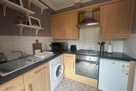 2 bedroom apartment to rent, Priory Road, Kenilworth