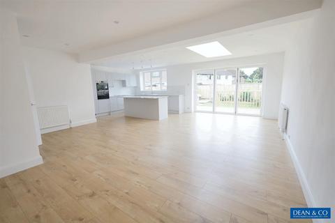 3 bedroom detached bungalow for sale, Manor Hall Road, Southwick, Brighton