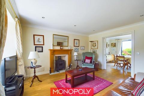 12 Maes Tyrnog, Llandyrnog, Denbigh, LL16 4EW