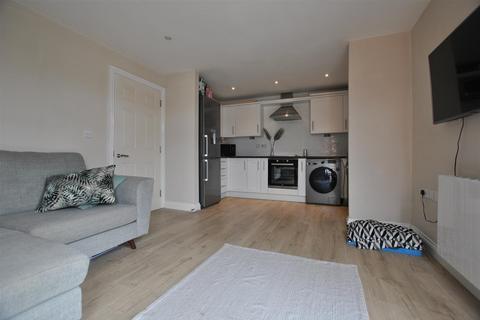 2 bedroom flat for sale, Ridgeway Lane, Whitchurch, Bristol